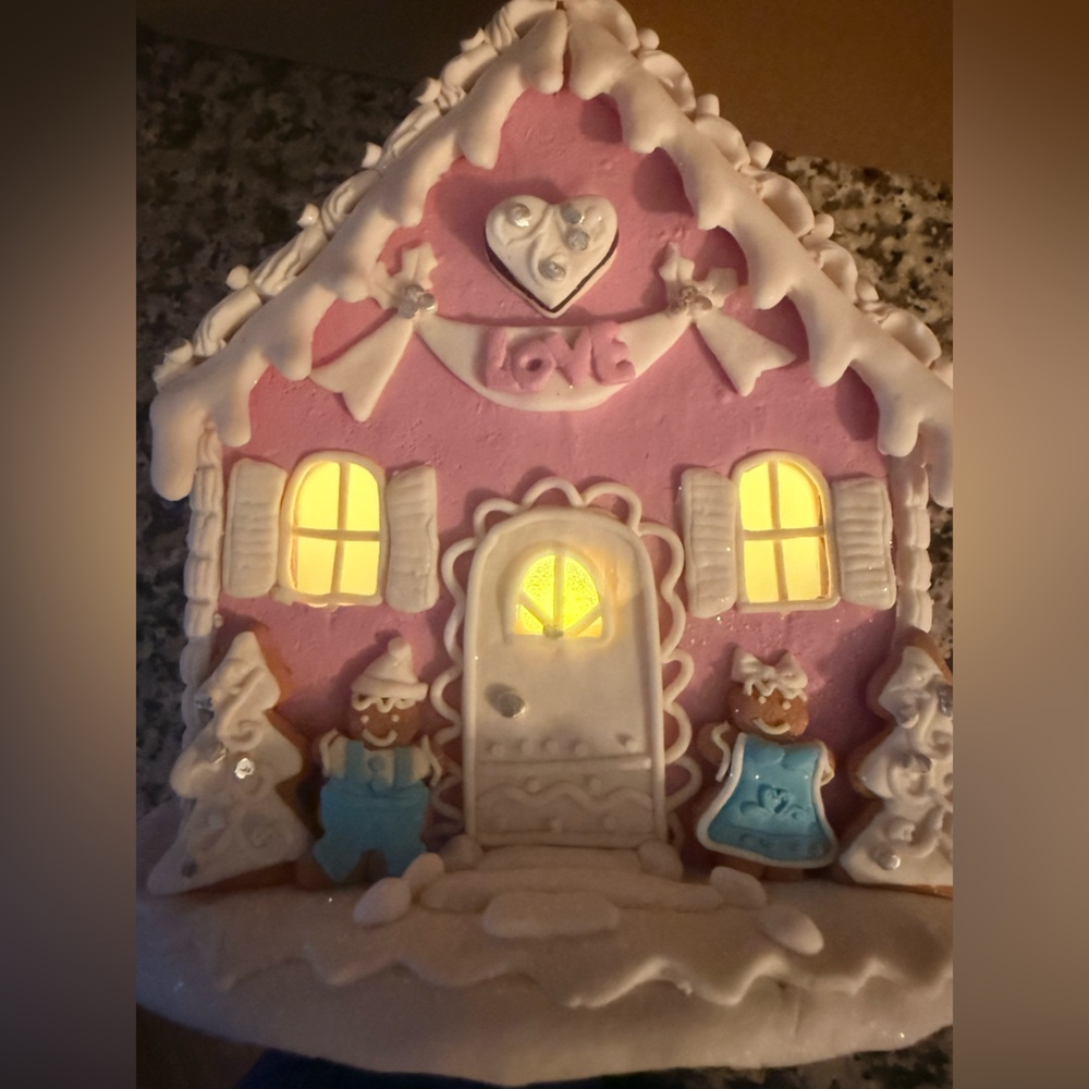 8.5” Valerie Parr Pink Love Gingerbread House Decor